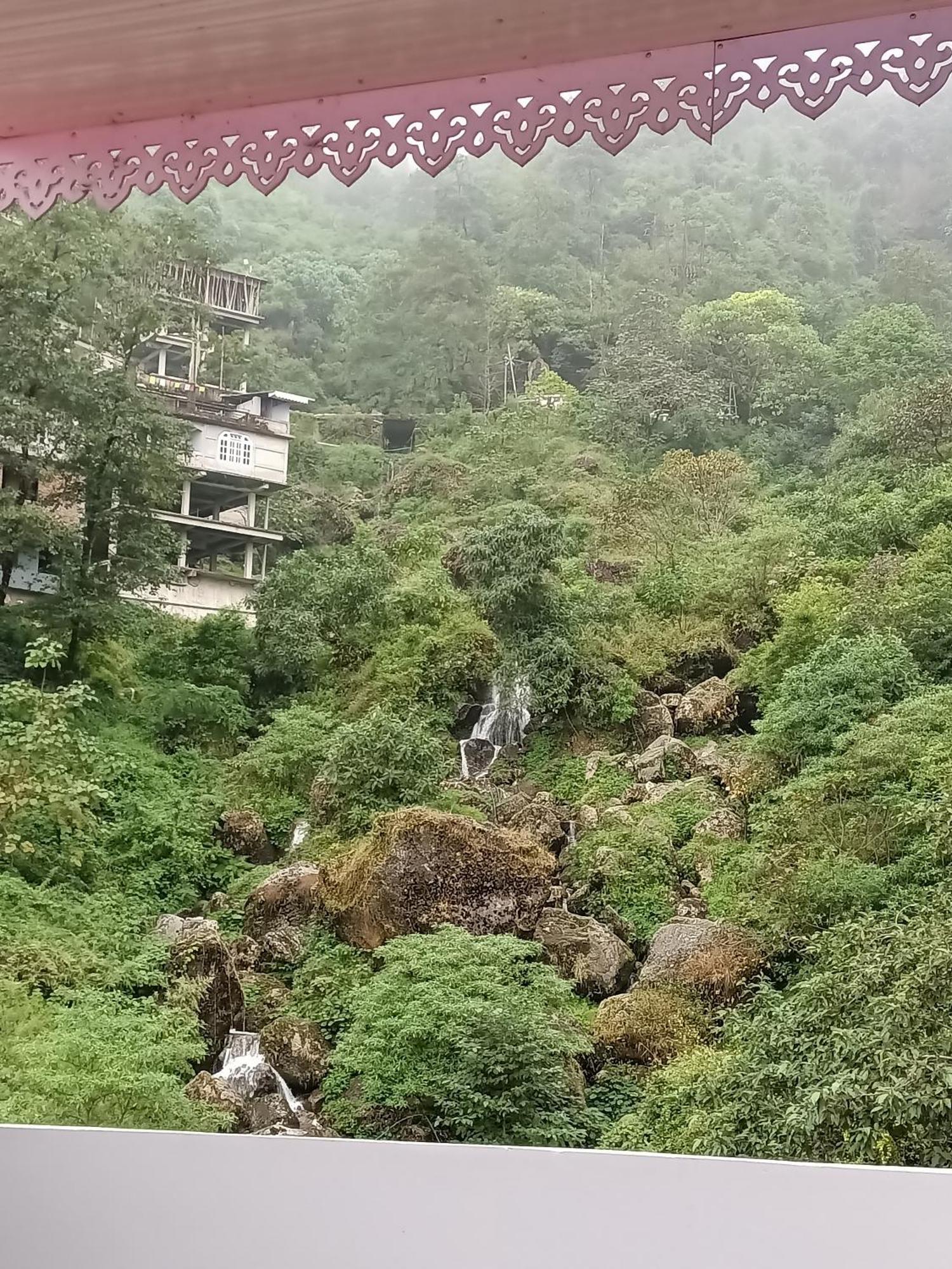 Hotel Karma Kastle Gangtok Quarto foto